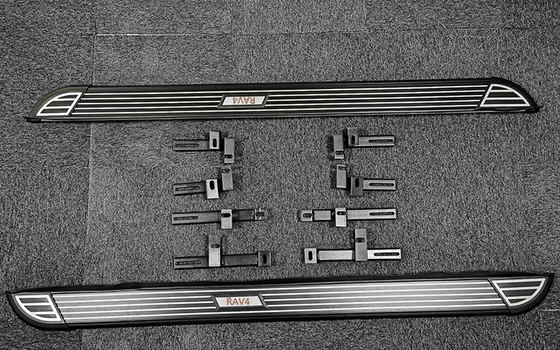 kaufen Aluminiumlegierungs-Toyotas Rav4 Soems Trittbrett-Seiten-Schritt-Auto-Selbstzusätze online manufacture